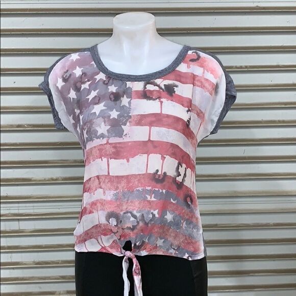 🛍️Shyanne American flag graphic front - Picture 3 of 7